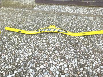 Manubrio carbonio Syncros