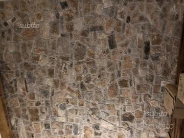 Rivestimento pietra incerta di recupero selezionat