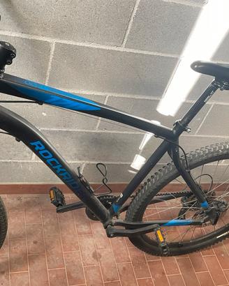 Mountain bike st120
