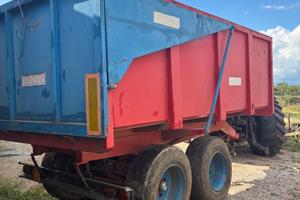 Dumper agricolo