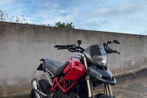 Ducati hypermotard 1100 s