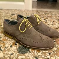 Scarpe con suola giallo fluo n.42