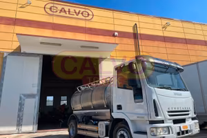 Iveco Eurocargo cisterna inox acqua
