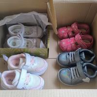 4 paia di scarpe, numero 20 