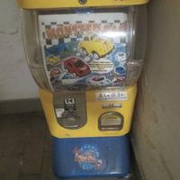 distributore giochi per bambini a moneta