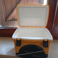 borsa frigo con radio anni 80
