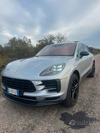 Porsche macan 2.0 full full optional