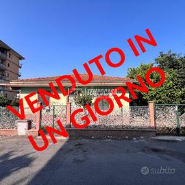 SOLUZIONE INDIPENDENTE CON GIARDINO, BOX E CANTINA
