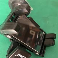 Portacellulare per auto con ventosa