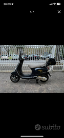 Vespa LX 150