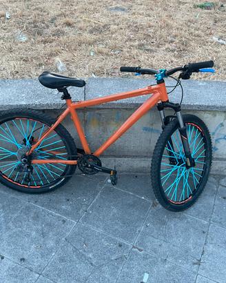 B-twin bicicletta