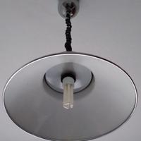 Lampadario in metallo cromato con sali-scendi