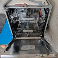 Lavastoviglie Hotpoint Ariston da incasso