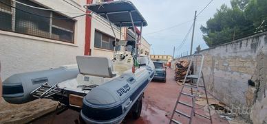 Gommone attrezzato pesca e carello