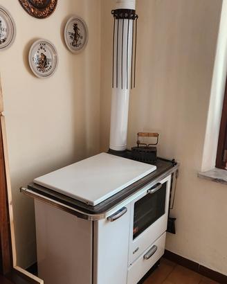 Stufa Cucina a legna