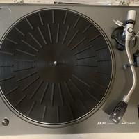 giradischi AKAI modello 001C