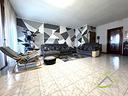 cinque-locali-con-due-garage