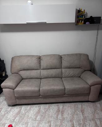 Divano 2 posti