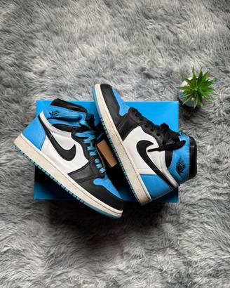 Scarpe Nike Air Jordan 1 High OG UNC Toe - Tg.39