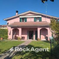 VILLA UNIFAMILIARE CAPRAROLA