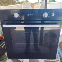 forno a gas Indesit 