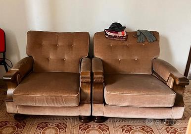 Poltrona con cuscini