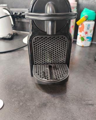 DeLonghi inissa nespresso en80 funziona