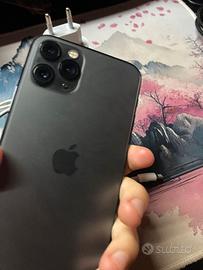 iphone 11 pro 256gb + accessori