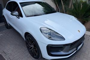 Porsche Macan 2.0 T 265CV