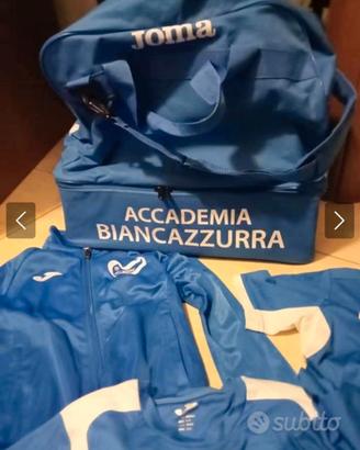 Divisa calcio Pescara accademia biancazzurra nuova