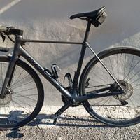 Orbea Orca M30 Shimano 105 11-34t 12V 2024