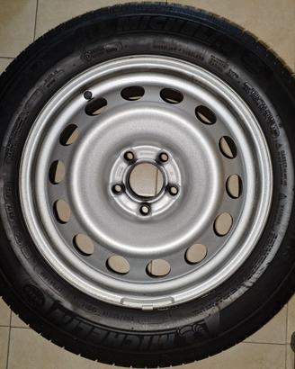 MICHELIN ENERGY SAVER + 205/60/R16 96H XL + CERCHI