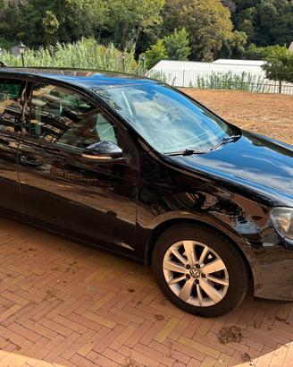 Golf 1.6 TDI Highline business Automatica