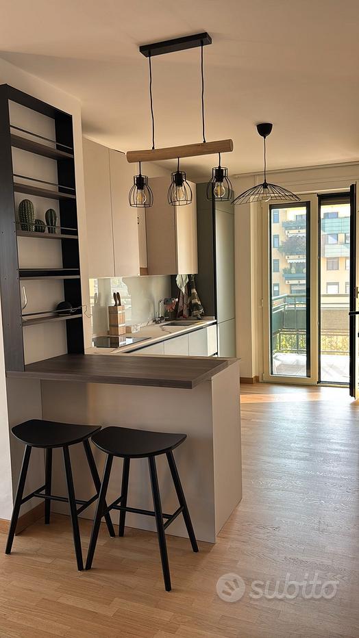 Sgabelli Mobili usati Milano e provincia