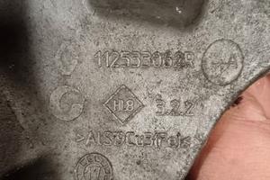 staffa supporto cambio Clio 2015