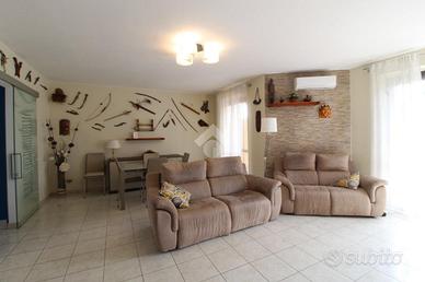 MULTILOCALE A PIANEZZA