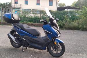 Honda Forza 350 ABS - De Luxe