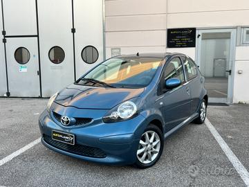 Toyota Aygo 1.0 12V VVT-i 5 porte SOUND