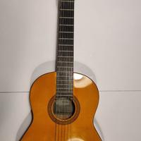 chitarra YAMAHA CGS102A