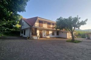 Appartamento di 140 m² con 5 locali a San Cesareo