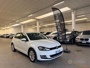 Volkswagen Golf 1.2 TSI 105 CV 5p. Trendline BlueM
