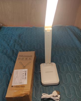 lampada led scrivania 