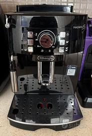 Macchinetta del caffè De’Longhi Magnifica S