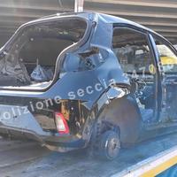 SCOCCA per taglio LAMIERA hyundai I10 2020-POI ric