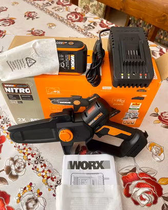 Potatore a batteria Worx WG325E