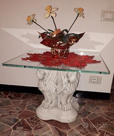 Tavolino di Design con Base Leoni Alati
