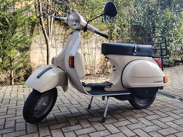 Vespa PX 150 conservata