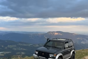 Pajero v 20 GLS