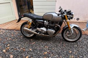 Triumph Thruxton 1200R