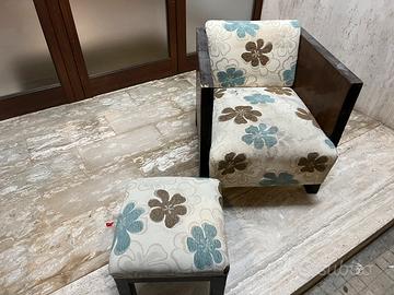 Poltrona anni 20 con puf